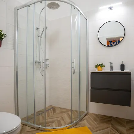 Quasi Apartamento *